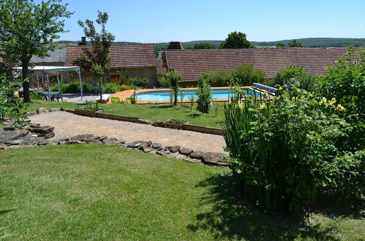 Bed and Breakfast Le Mas De Carrie Parisot  Exterior foto