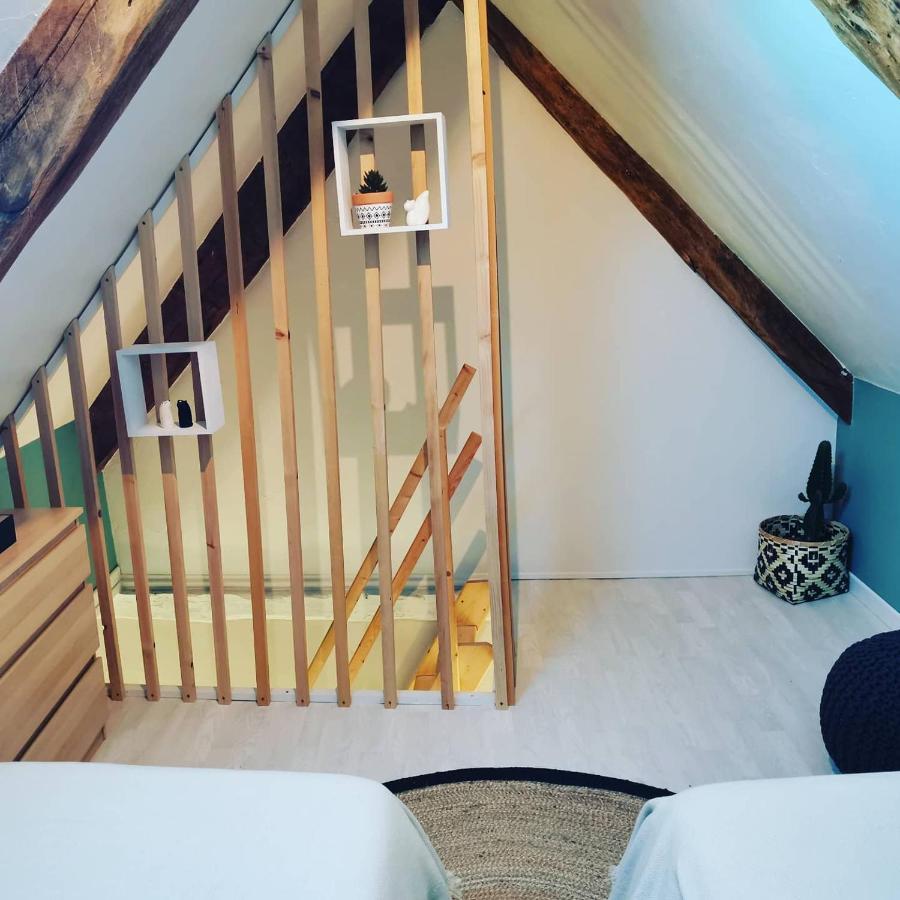 Bed and Breakfast Le Mas De Carrie Parisot  Exterior foto