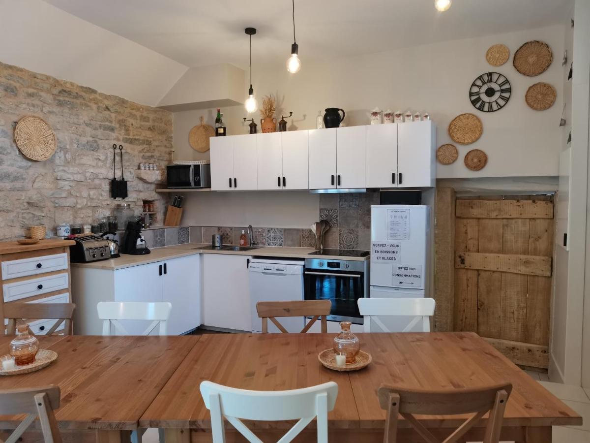 Bed and Breakfast Le Mas De Carrie Parisot  Exterior foto